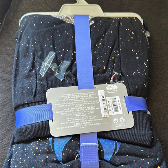 Disney Star Wars Men's PJ Set - Black and Blue - Picture 3 of 3